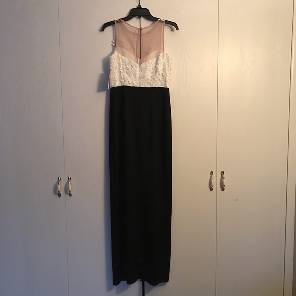 New Size 6 Aidan Mattox Black Lace Slit Dress NWT - Picture 5 of 5